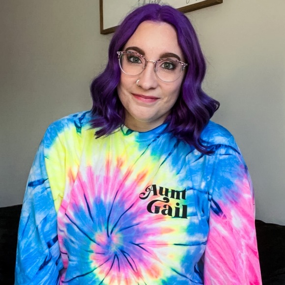 Meet your Posher, Abigail - Picture 1 of 1